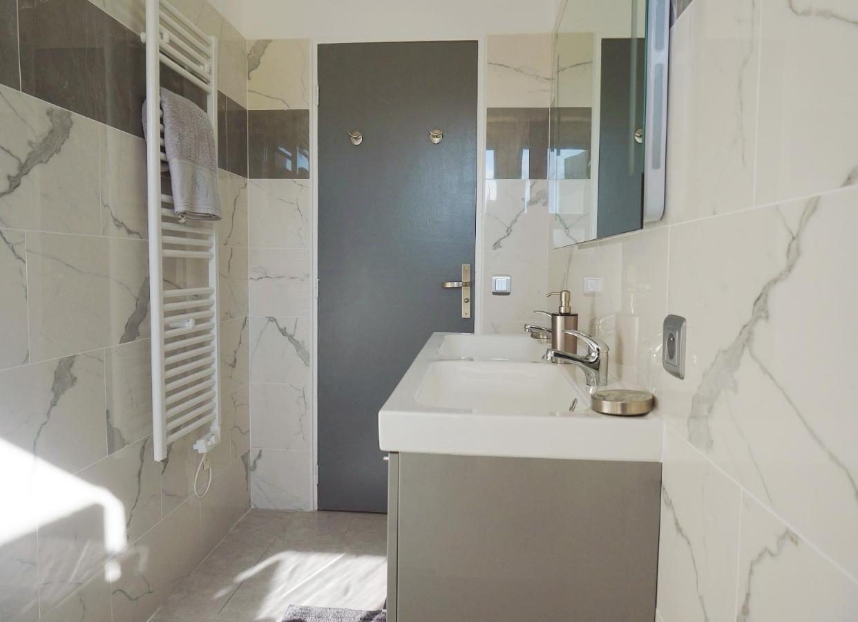 Bel Appartement Avec Grande Terrasse Sud Vaison-la-Romaine Extérieur photo